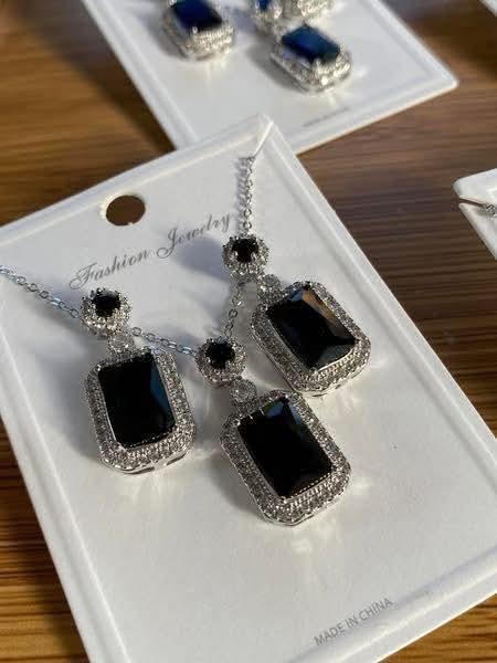 طقم سلس كريستال